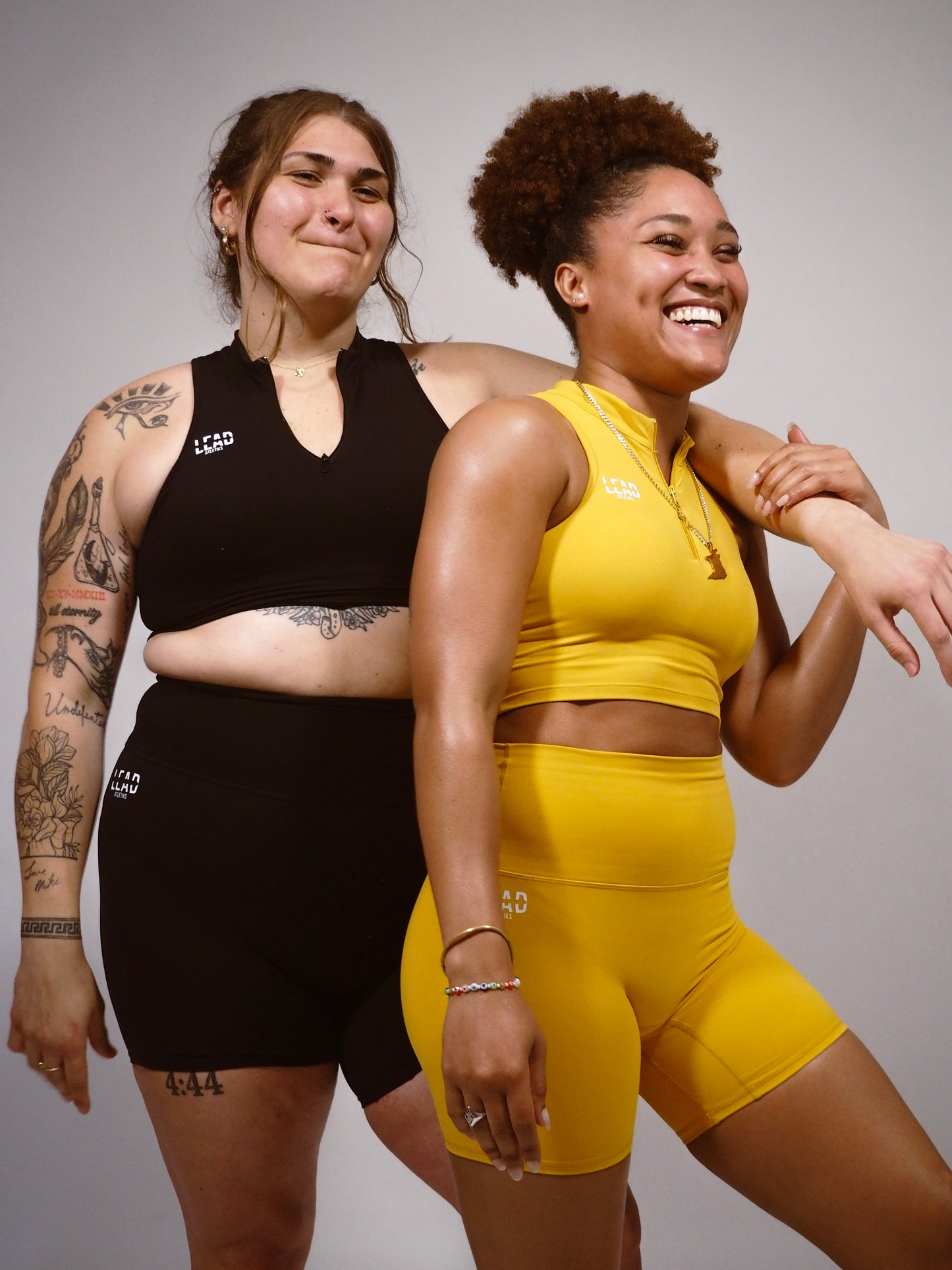 Brilliant Black x 1/2 Zip Seamless Crop